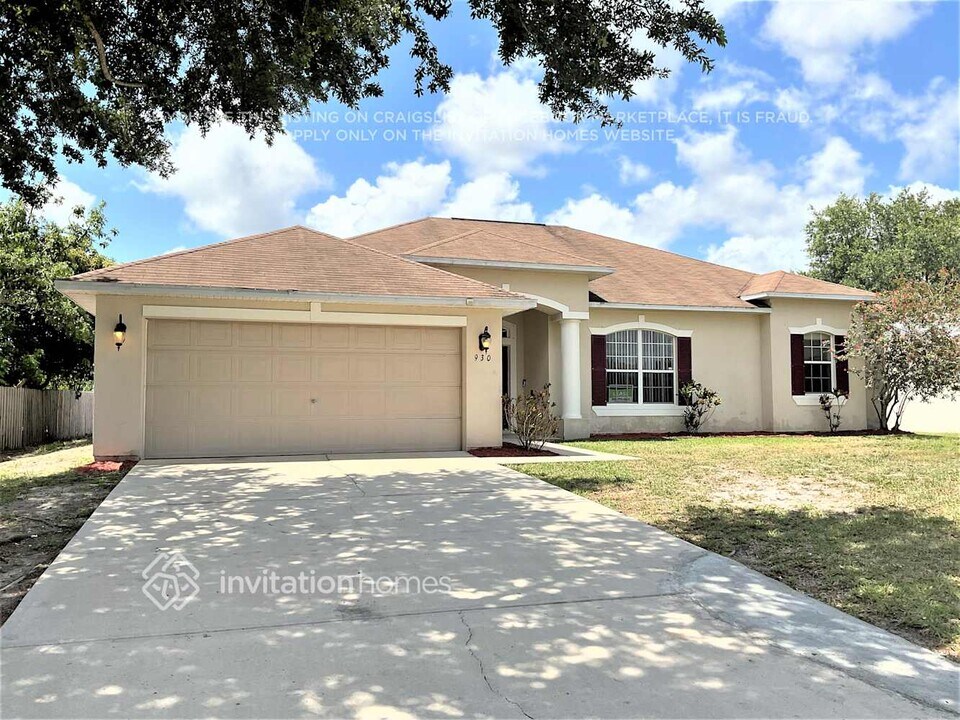 930 Fairhaven St NE in Palm Bay, FL - Building Photo