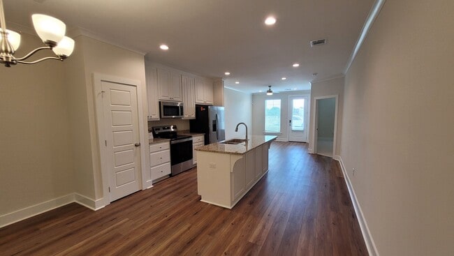 5631 Emmie Dr in Zachary, LA - Building Photo - Building Photo