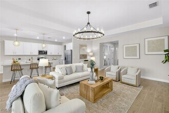 11279 Canopy Loop in Ft. Myers, FL - Building Photo - Building Photo