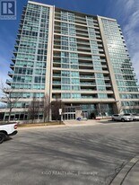 1055 Southdown Rd in Mississauga, ON - Building Photo