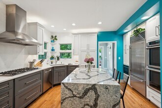 1316 Ashland Ave in Wilmette, IL - Building Photo - Building Photo