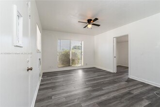 51 NW 27th Ct in Boynton Beach, FL - Building Photo - Building Photo