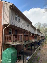 210 E Cloverhurst Ave in Athens, GA - Building Photo - Building Photo