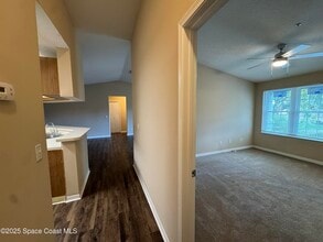 7667 N Wickham Rd in Melbourne, FL - Building Photo - Building Photo