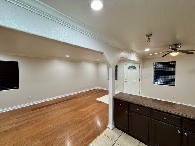 10524 S Avalon Blvd in Los Angeles, CA - Building Photo - Building Photo