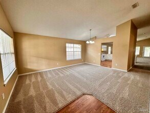 4856 Genevive Ct in Pensacola, FL - Building Photo - Building Photo