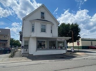 694 Lakeview Ave