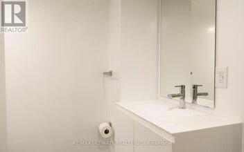 103 Tavistock Rd in Toronto, ON - Building Photo - Building Photo