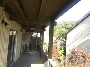 1008 S College Rd, Unit 213 in Lafayette, LA - Building Photo - Building Photo