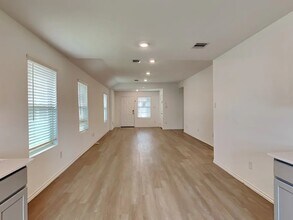 24123 Mustang Run Dr in Hockley, TX - Foto de edificio - Building Photo