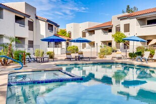 Mosaic in Scottsdale, AZ - Building Photo