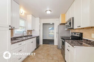 7809 E 127 Terrace in Grandview, MO - Building Photo - Building Photo