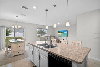 1872 Rustic Falls Dr in Kissimmee, FL - Building Photo - Building Photo