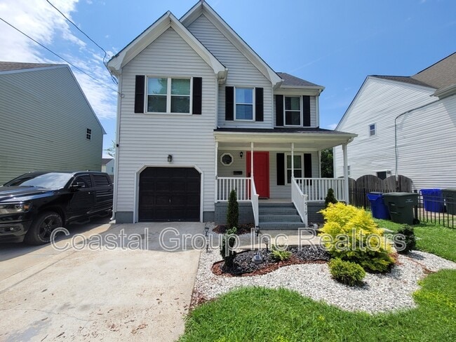 property at 1519 Palmetto St