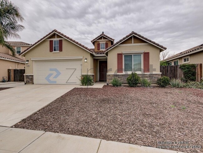 1584 Manzanita Way in Los Banos, CA - Building Photo - Building Photo