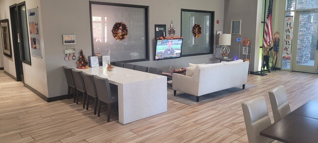 20101 N 78th Pl in Scottsdale, AZ - Building Photo - Building Photo