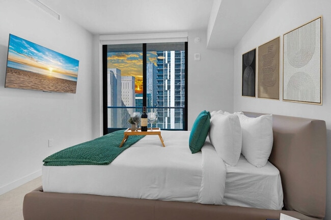 501 NE 1st Ave, Unit SI ID1505758P in Miami, FL - Foto de edificio - Building Photo