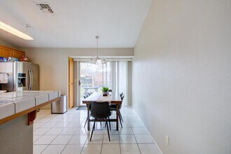 4403 Capurso Dr in Turlock, CA - Building Photo - Building Photo