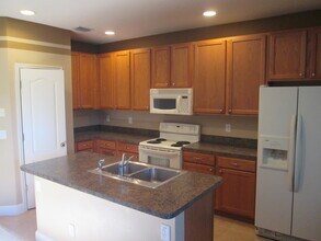 766 Ventura Dr in Satellite Beach, FL - Building Photo - Building Photo