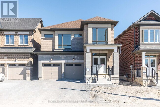 889 Rexton Dr in Oshawa, ON - Building Photo - Building Photo