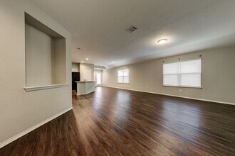 108 Lance Trl in San Marcos, TX - Building Photo - Building Photo