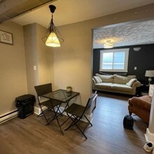 14 Plum St in Kingston, ON - Building Photo - Building Photo