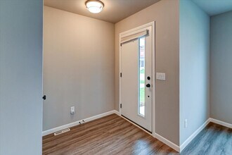 2733 Spark St in Fitchburg, WI - Building Photo - Building Photo