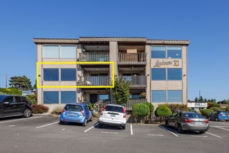 813 S 227th Pl in Des Moines, WA - Building Photo - Building Photo