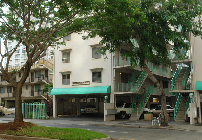 Kalamalama in Honolulu, HI - Building Photo - Building Photo