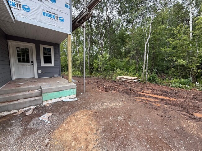 4866 Idlewild St in Duluth, MN - Building Photo - Building Photo