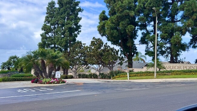 812 Sandbar Way in Carlsbad, CA - Building Photo - Building Photo