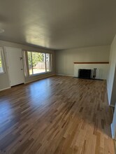 1632 N 100th St in Seattle, WA - Building Photo - Building Photo