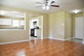 15711 Western Skies Dr in Houston, TX - Building Photo - Building Photo