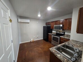 1423 McLain St in Newport, AR - Building Photo - Building Photo