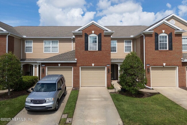 4104 Crownwood Dr