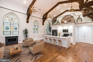 1420 E Susquehanna Ave in Philadelphia, PA - Building Photo