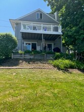 85 Tower St in Laconia, NH - Foto de edificio - Building Photo