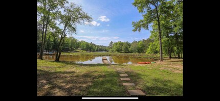 2207 White Oak Ln in Camden, SC - Building Photo - Building Photo