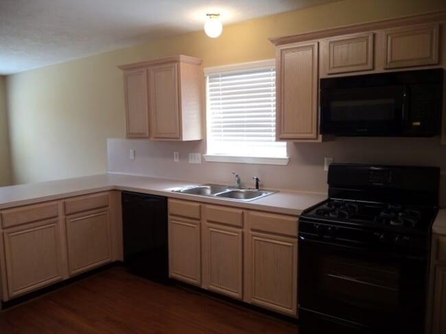 property at 19402 Misty Cove Dr