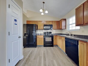 172 Haley Ln in Walton, KY - Building Photo - Building Photo