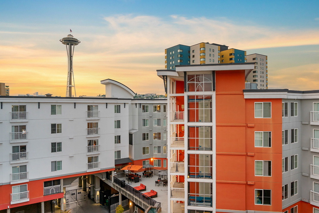 Fountain Court in Seattle, WA - Foto de edificio