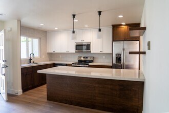 6206 Caminito Araya in San Diego, CA - Building Photo - Building Photo