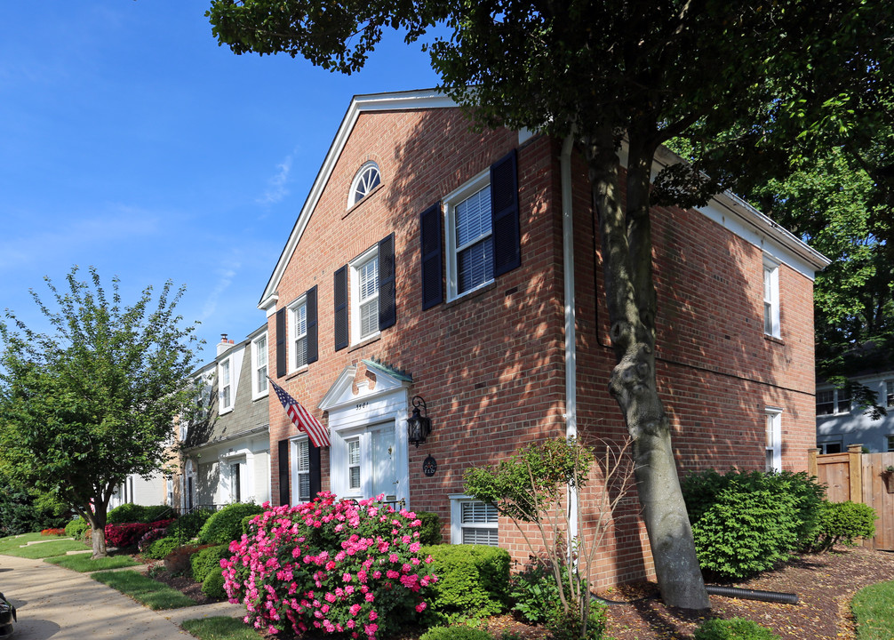 Preston Place Townhomes in Chevy Chase, MD - Building Photo