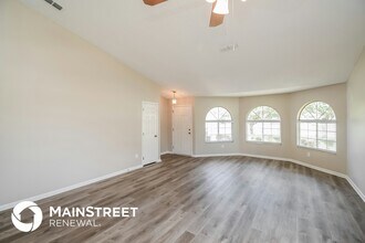 8854 Rose Hill Dr N in Jacksonville, FL - Foto de edificio - Building Photo