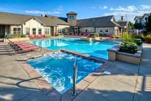 Highpointe Park in Thornton, CO - Building Photo