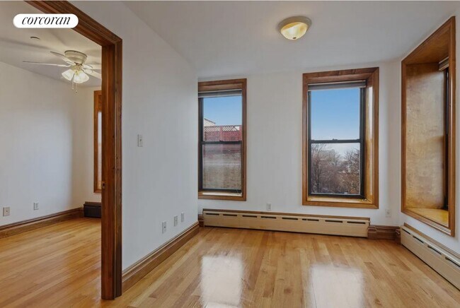 378 6th Ave in Brooklyn, NY - Building Photo - Building Photo