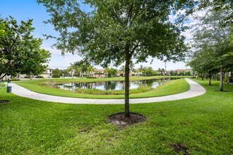6948 Broadland Way in Coconut Creek, FL - Building Photo - Building Photo