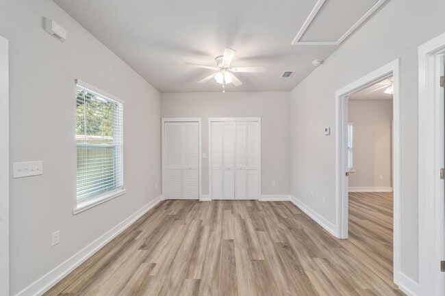 4115 SW 15 Pl in Gainesville, FL - Foto de edificio - Building Photo