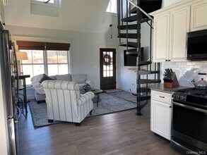 106 Beilke Rd in Millerton, NY - Building Photo - Building Photo