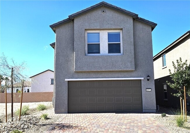 6071 Swift Lariat St